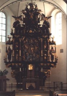 Foto vom Altar der Stadtpfarrkirche St. Martin in Illertissen