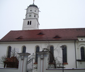 Foto der Stadtpfarrkirche St. Martin in Illertissen