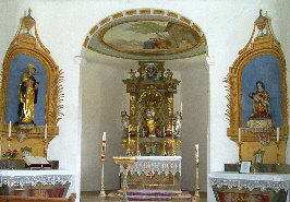 Foto vom Altar in St. Leonhard in Waldreichenbach